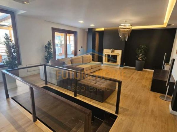 Tirane, shitet apartament duplex 4+1+A+BLK Kati 4, 413 m² 0 Euro (TVSH)