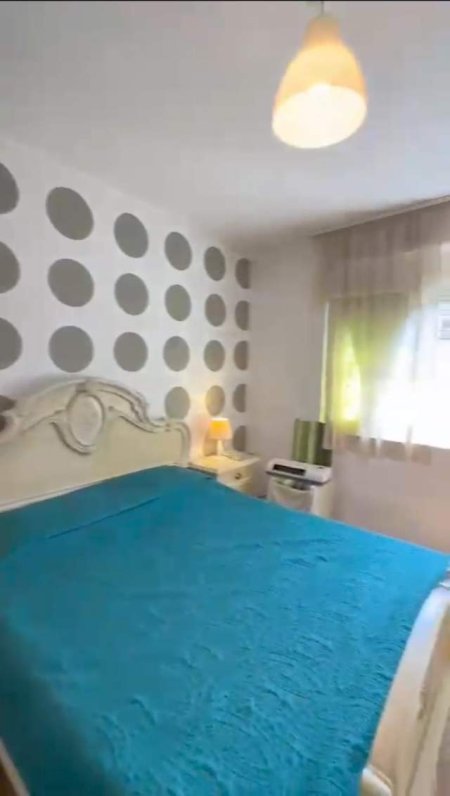 Tirane, jepet me qera apartament 2+1+BLK Kati 4, 75 m² 580 Euro (qender)