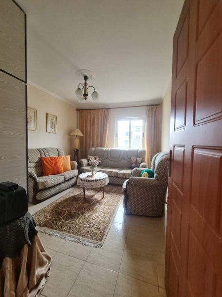 Tirane, Apartament per #Shitje 2+1 (Stacioni fundit Tirana e Re Rruga Irfan Tomini)