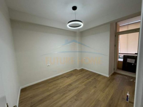 Tirane, shitet apartament 1+1 Kati 4, 57 m² 75.000 Euro (Unaza e Re)