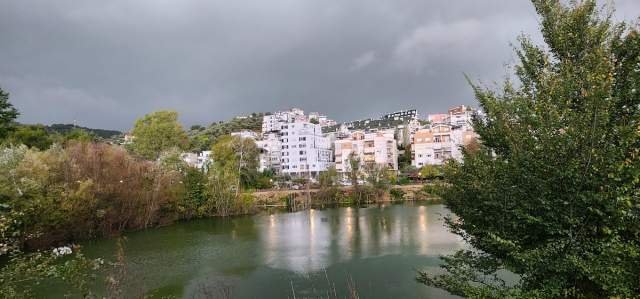 Tirane, shitet apartament 148 m² 295.000 Euro