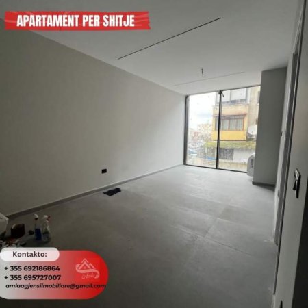 Tirane, shitet apartament 1+1+BLK Kati 1, 62 m² 75.000 Euro (Shkolla e Bashkuar)