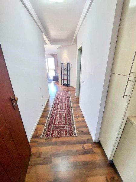 Tirane, shitet apartament 118 m²  (Don Bosko)