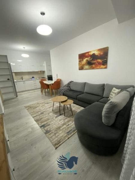 Tirane, jepet me qera apartament 2+1+BLK Kati 3, 85 m² 650 Euro (Pazari i Ri)
