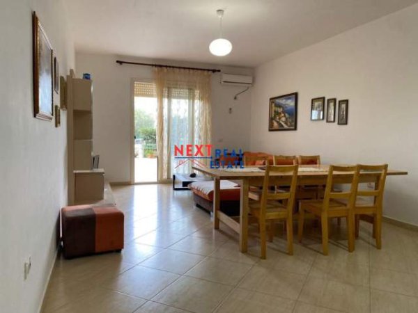 Vlore, shitet apartament 1+1+BLK Kati 1, 111 m² 72.000 Euro (Rruga “Azem Sulo”)