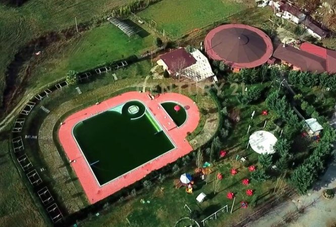 SHITET RESORT NE MULLET-TIRANE, 27000 M2 TOKE