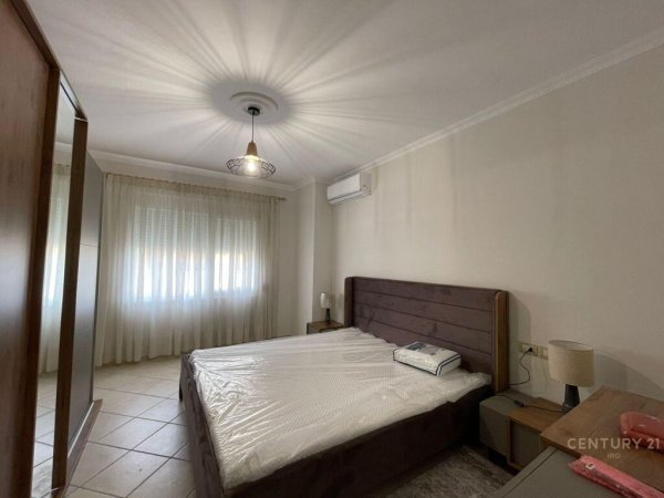 Tirane, jap me qera apartament 1+1+BLK 71 m² 600 Euro (Kodra e Diellit)