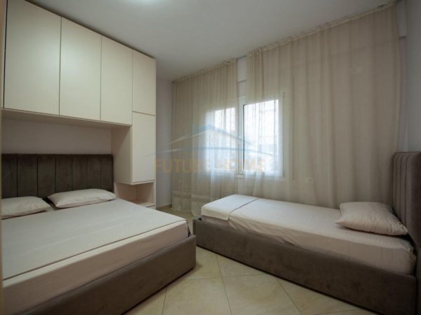 Vlore, shitet apartament 1+1 Kati 2, 60 m² 180.000 Euro (Ujë Ftohtë,Vlorë) RV37244