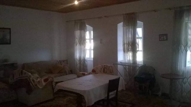 Vlore, jap me qera apartament  (Vuno,Himare)