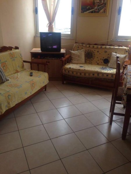 Durres, jap me qera apartament ne plazh 1+1+A+BLK Kati 5, 30 Euro/nata (Plazh)