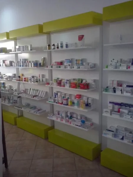 Tirane, - mbyllje biznesi