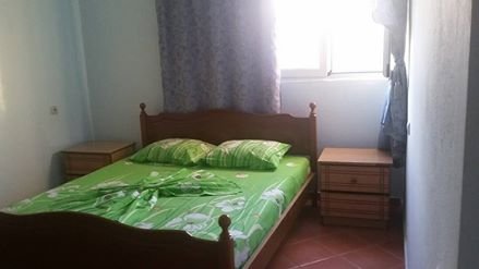 Sarande, jap me qera shtepi Kati 1, 50 m² 45 Euro/nata (i diskutueshem ne vartesi te sezont)  (KSAMIL, buze detit)