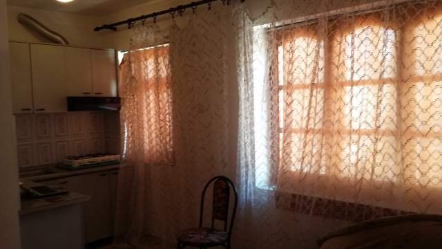 Pogradec, jap me qera apartament Kati 3, 78 m² 3.000 Leke/nata (Agron Ruvina)