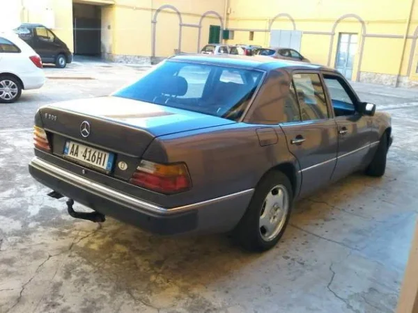 Mercedes-Benz E300 Viti 1991