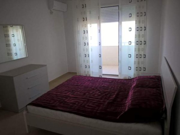 Vlore, jap me qera apartament ne plazh Kati 6, 35 Euro