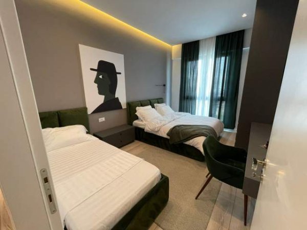 Tirane, jepet me qera apartament 1+1 Kati 10, 75 m² 600 Euro