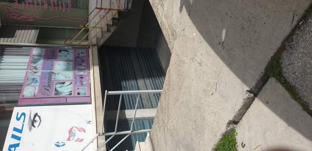 Fier,  - Ambjent bisnesi ne shitje Kati 0, 70.000 Euro