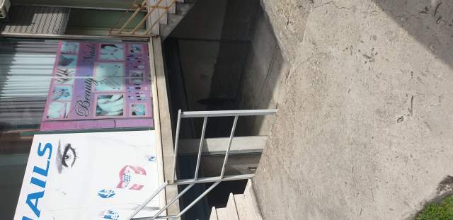 Fier,  - Ambjent bisnesi ne shitje Kati 0, 70.000 Euro