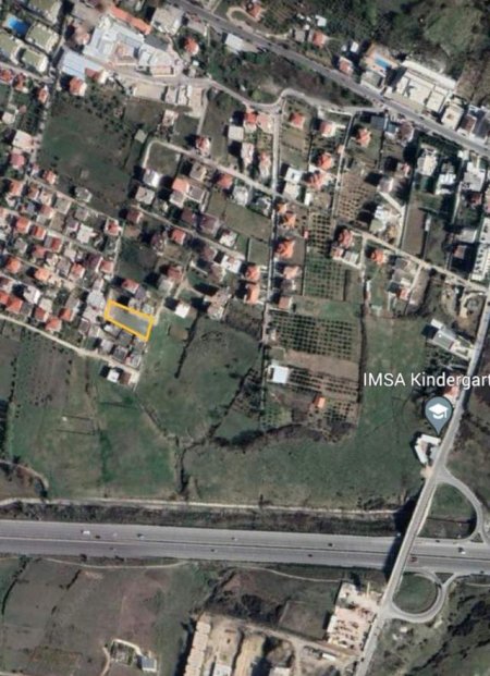 Tirane, shes truall 1.000 m² 75.000 Euro (Sauk)