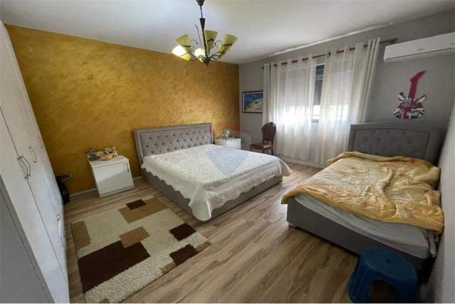 Tirane, shitet apartament 3+1 Kati 3, 124 m² 110.000 Euro (Allias)