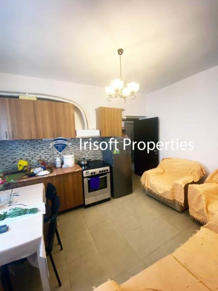 Tirane, jepet me qera apartament 83 m² 300 Euro (21 Dhjetori)