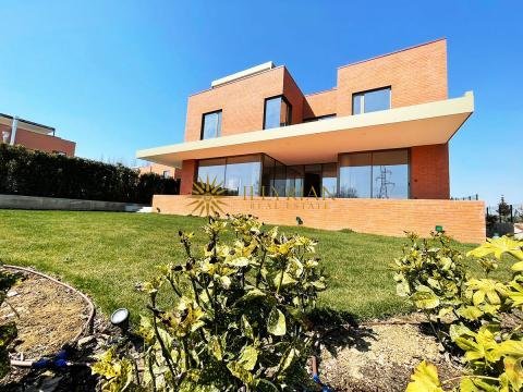Tirane, shes Vile 2 Katshe 515 m² 850.000 Euro