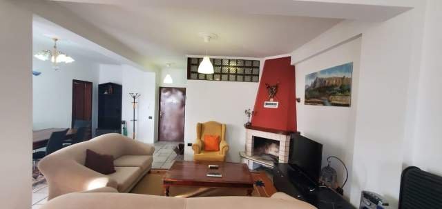 Tirane, jepet me qera apartament 1+1+A+BLK Kati 6, 110 m² 400 Euro (rruga dibres)