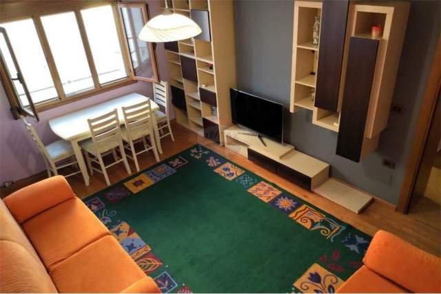 Tirane, jepet me qera apartament 1+1 Kati 5, 68 m² 450 Euro