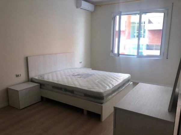 Tirane, jepet me qera apartament 1+1+BLK Kati 2, 76 m² 320 Euro (teodor keko)