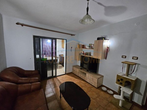 Shitet, Apartament 2+1, Oxhaku, Tirane