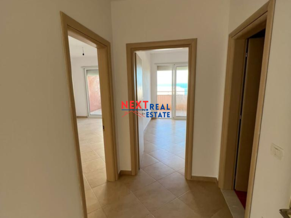 Vlore, shitet apartament 1+1+BLK Kati 2, 81 m² 1.350 Euro/m2 (Uje i Ftohte)