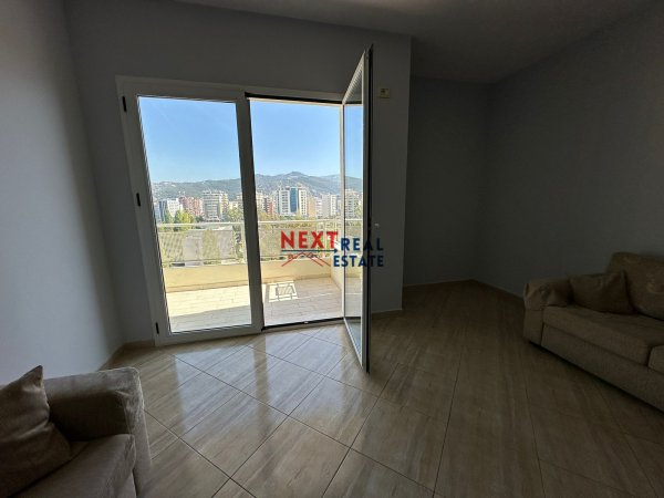 Vlore, shitet apartament 1+1+BLK Kati 10, 85 m² 136.000 Euro (Porti, Vlore)