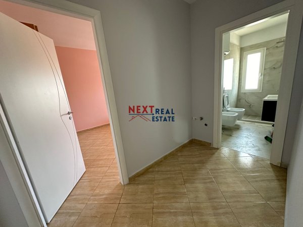 Vlore, shitet apartament 1+1+BLK Kati 10, 85 m² 136.000 Euro (Porti, Vlore)