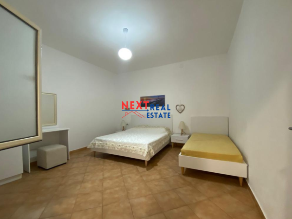 Vlore, shitet Vile Kati 0, 411 m² 380.000 Euro (LUNGOMARE. VLORE)