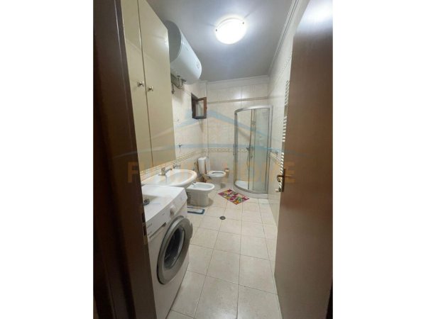 Tirane, jepet me qera apartament 2+1+A+BLK Kati 2, 70 m² 550 Euro (Shkolla Baletit)