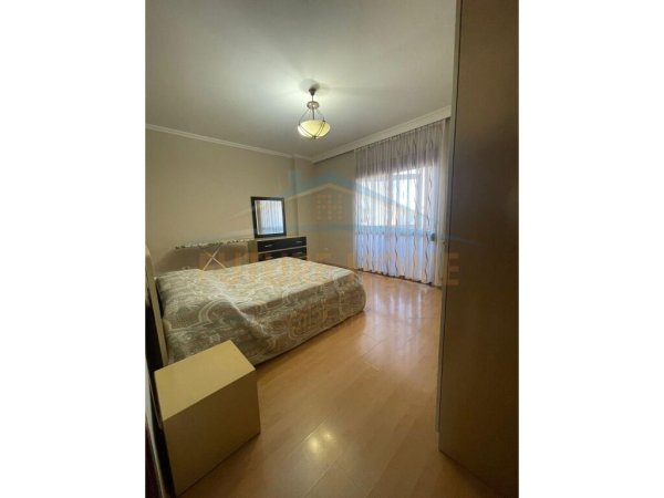 Tirane, jepet me qera apartament 2+1+A+BLK Kati 2, 70 m² 550 Euro (Shkolla Baletit)