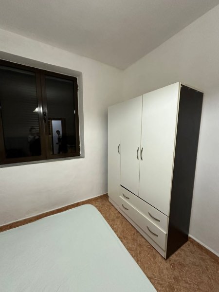 Apartament 2+1 me qera , Rruga e Durresit , 500 mije leke