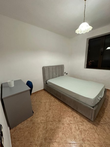 Apartament 2+1 me qera , Rruga e Durresit , 500 mije leke