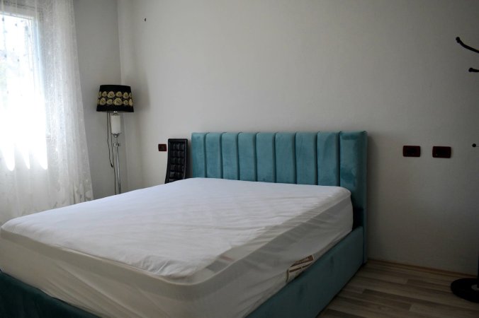 Apartament 2+1 Me Qera Ne Myslym Shyr (ID B221190) Tirane