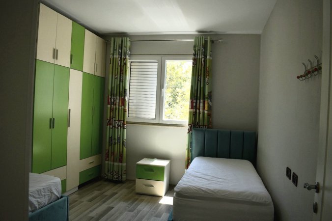 Apartament 2+1 Me Qera Ne Myslym Shyr (ID B221190) Tirane
