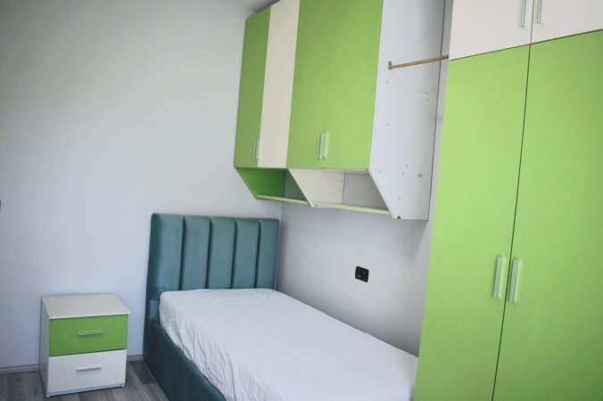 Apartament 2+1 Me Qera Ne Myslym Shyr (ID B221190) Tirane