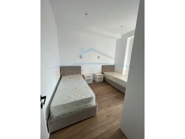 Qera Apartament 2+1 Garden Building,Tirane.