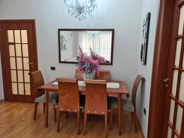 Apartament 2+1 Me Qera Ne Bllok (ID B220692) Tirane