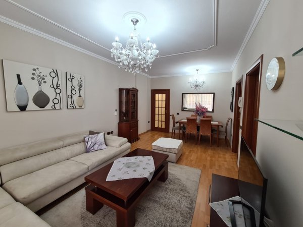 Jepet me Qera Apartament 2+2wc+2BLK ne Bllok