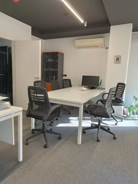 JEPET ME QERA ZYRE 1100 EURO PAZARI I RI