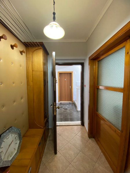 APARTAMENT 2+1 PER SHITJE RRUGA BARDHYL!!!!