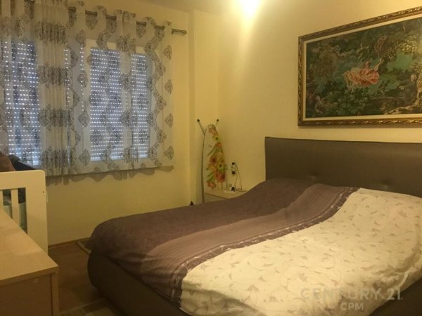 Shesim apartament 1+1 tek Fresku!