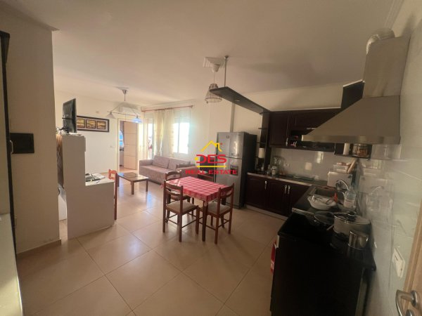 🏡 JEPET ME QIRA APARTAMENT 1+1
NË PLAZH TË VJETËR,VLORË