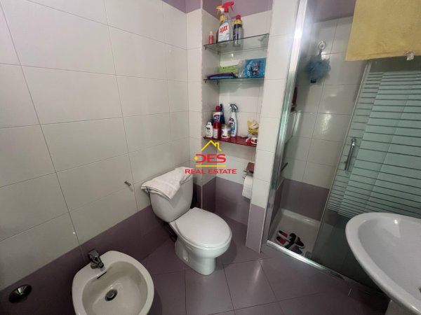 🏡 JEPET ME QIRA APARTAMENT 1+1
NË PLAZH TË VJETËR,VLORË