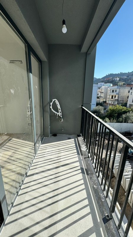 🏡 Shitet Apartament 1+1 në Selit gati për banim